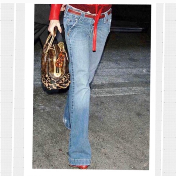 TRUE RELIGION “Sammy” Light Wash Distressed Denim - Picture 2 of 8